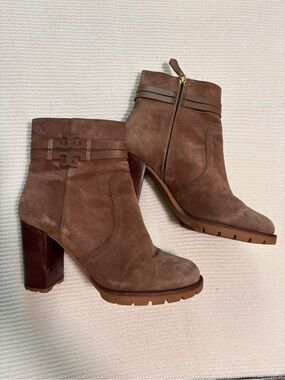 TORY BURCH Brown Suede Block Heel Ankle Boots